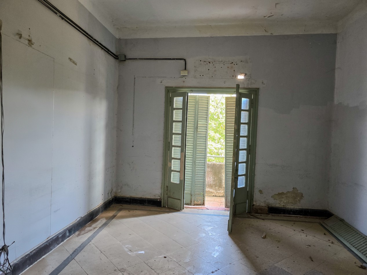  ¡Oportunidad Unica en Pleno Centro! Departamento  a Reciclar 